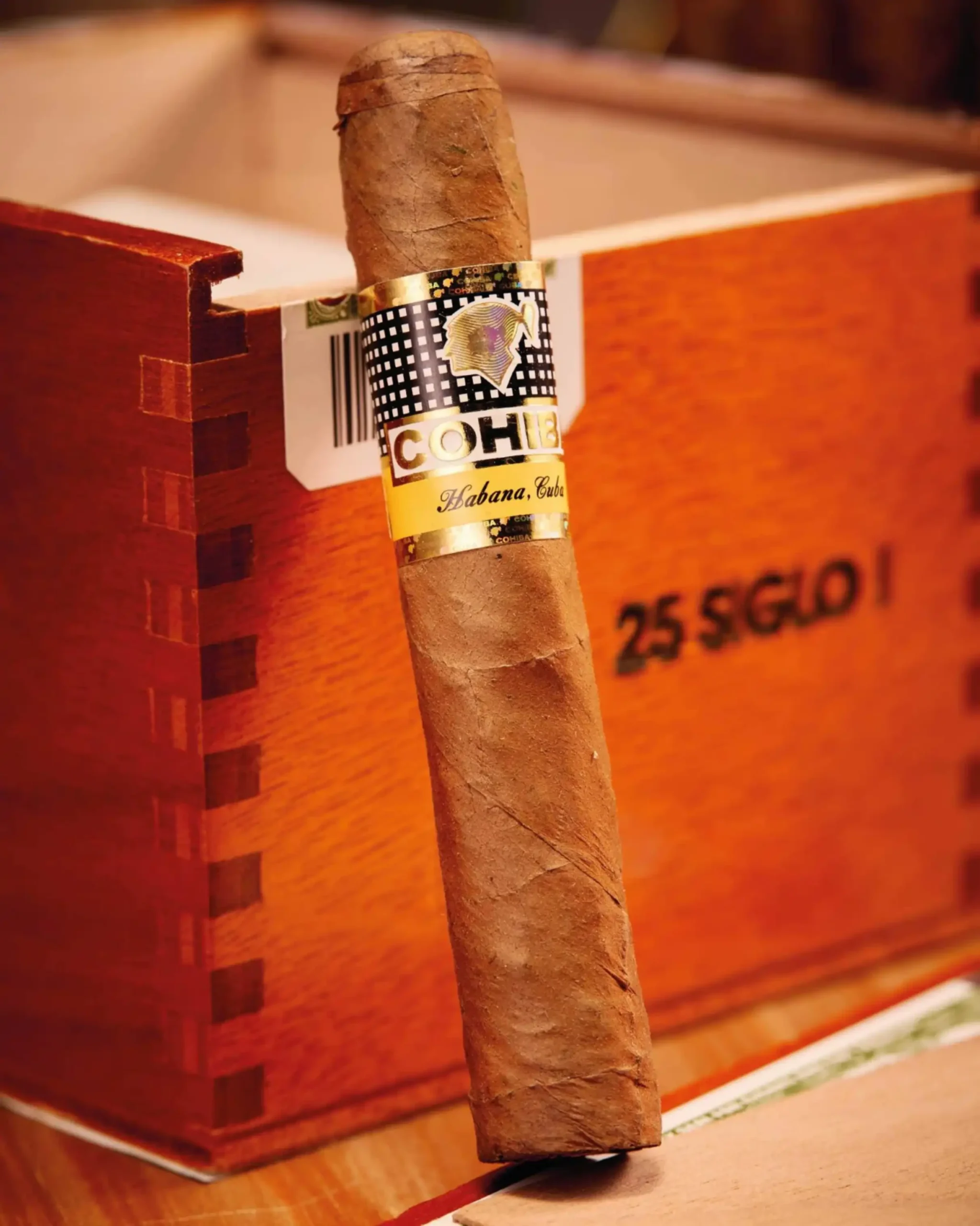 COHIBA SIGLO I BOX OF 25 - Image 3