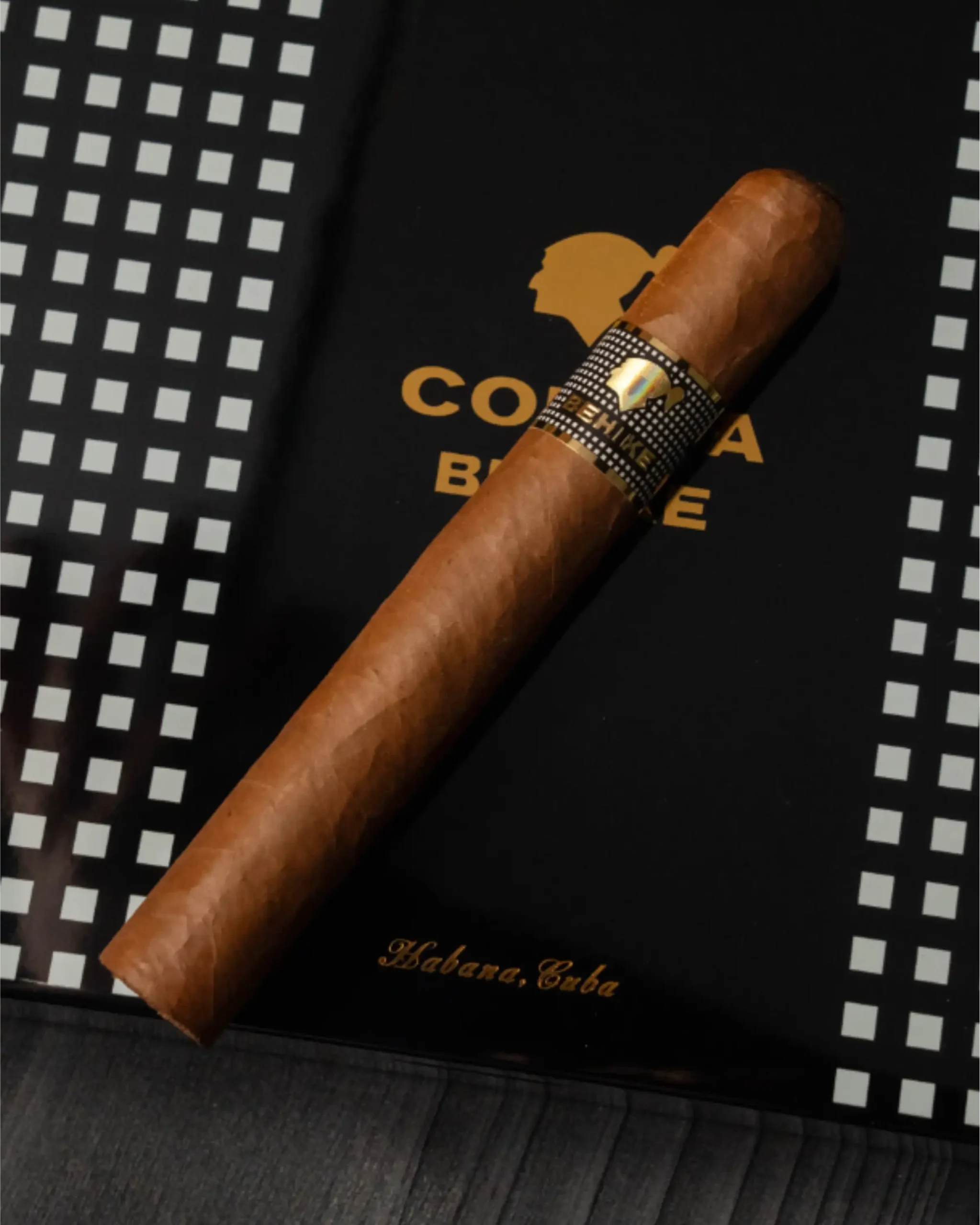 COHIBA BEHIKE 56 BOX OF 10