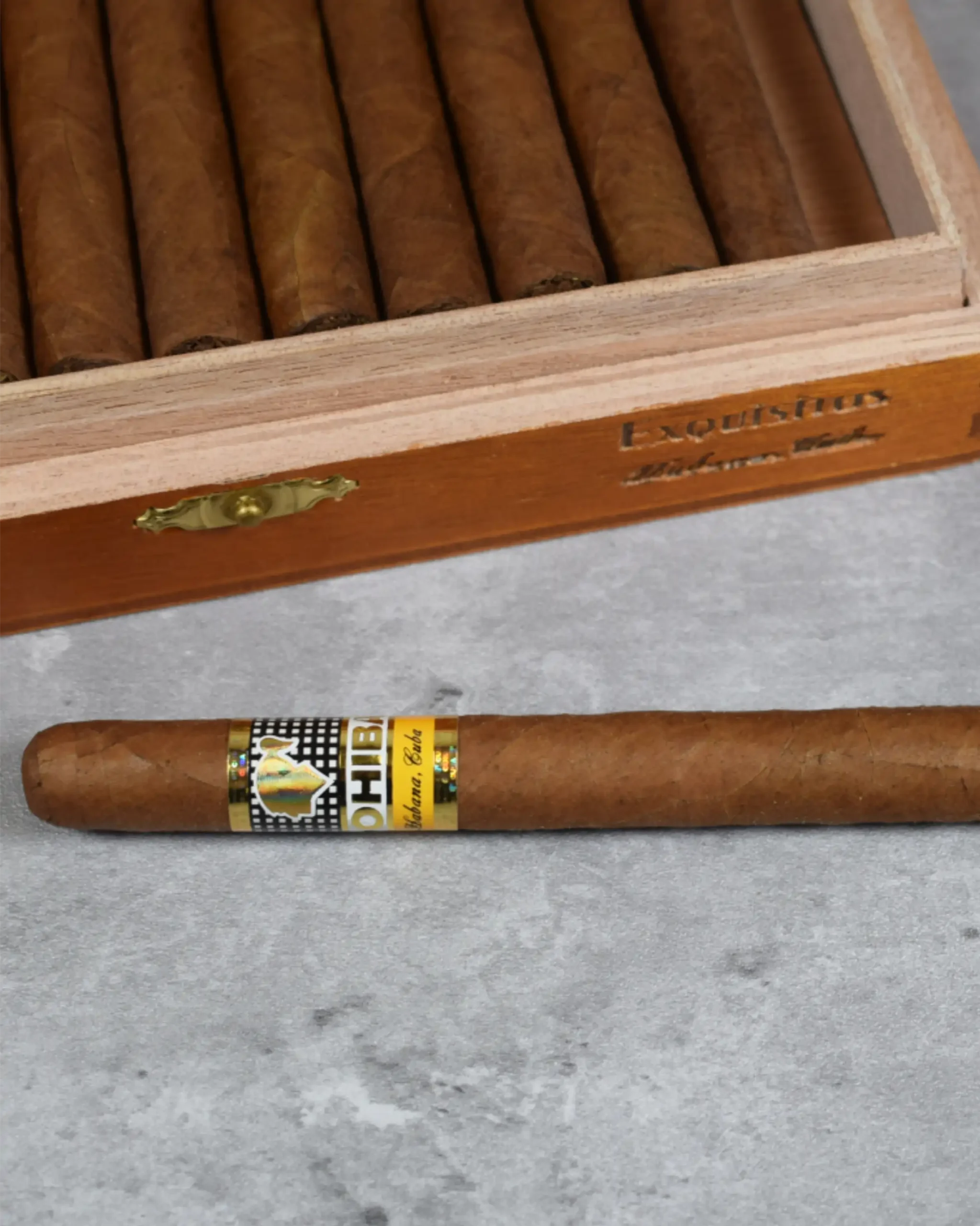 COHIBA EXCUITOS BOX OF 10 - Image 3