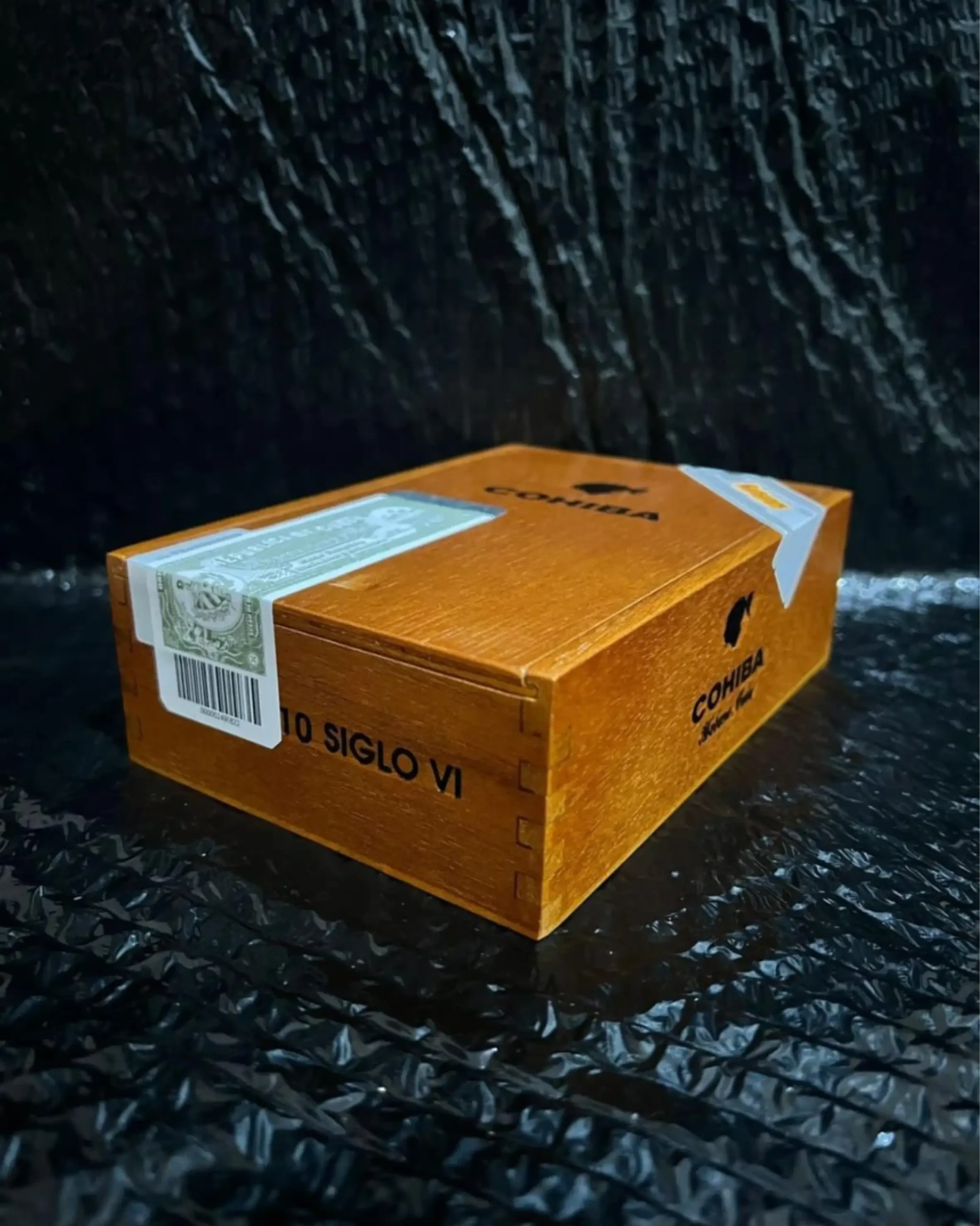 COHIBA SIGLO VI BOX OF 10 - Image 3